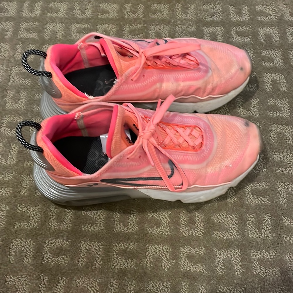 Nike air max 270s